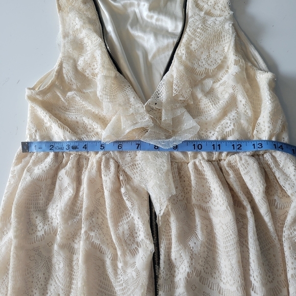Coquette Lace Mini Ivory Dress S-M? - Picture 2 of 10